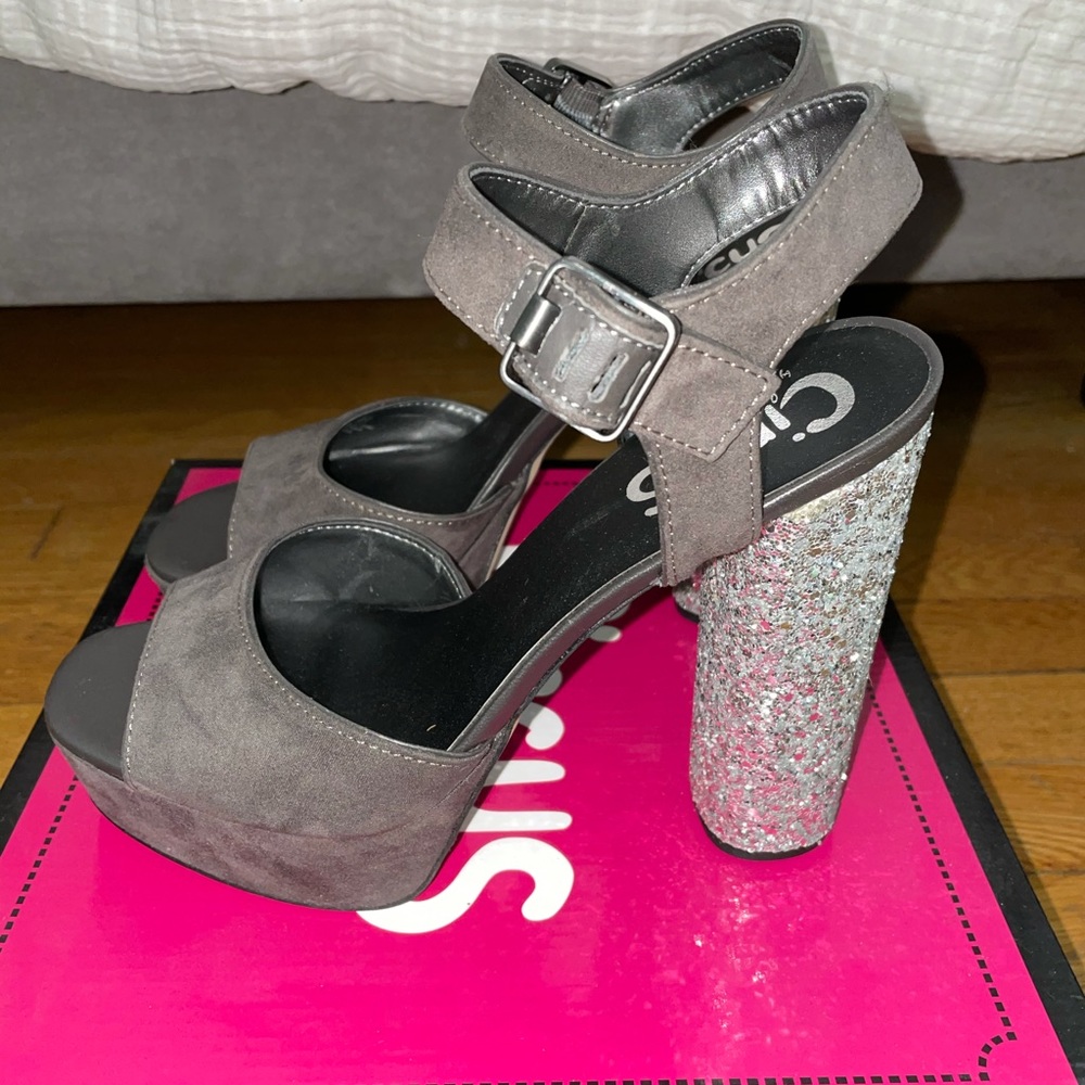 Circus By Same Edelman Platform Heels. - image 4